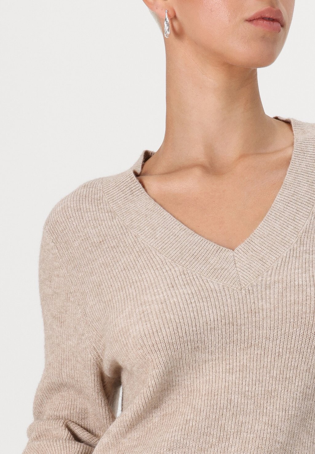 Платье-джемпер ONLKATIA V NECK DRESS ONLY Petite, светло-коричневый
Платье-джемпер ONLKATIA V NECK DRESS ONLY Petite, светло-коричневый