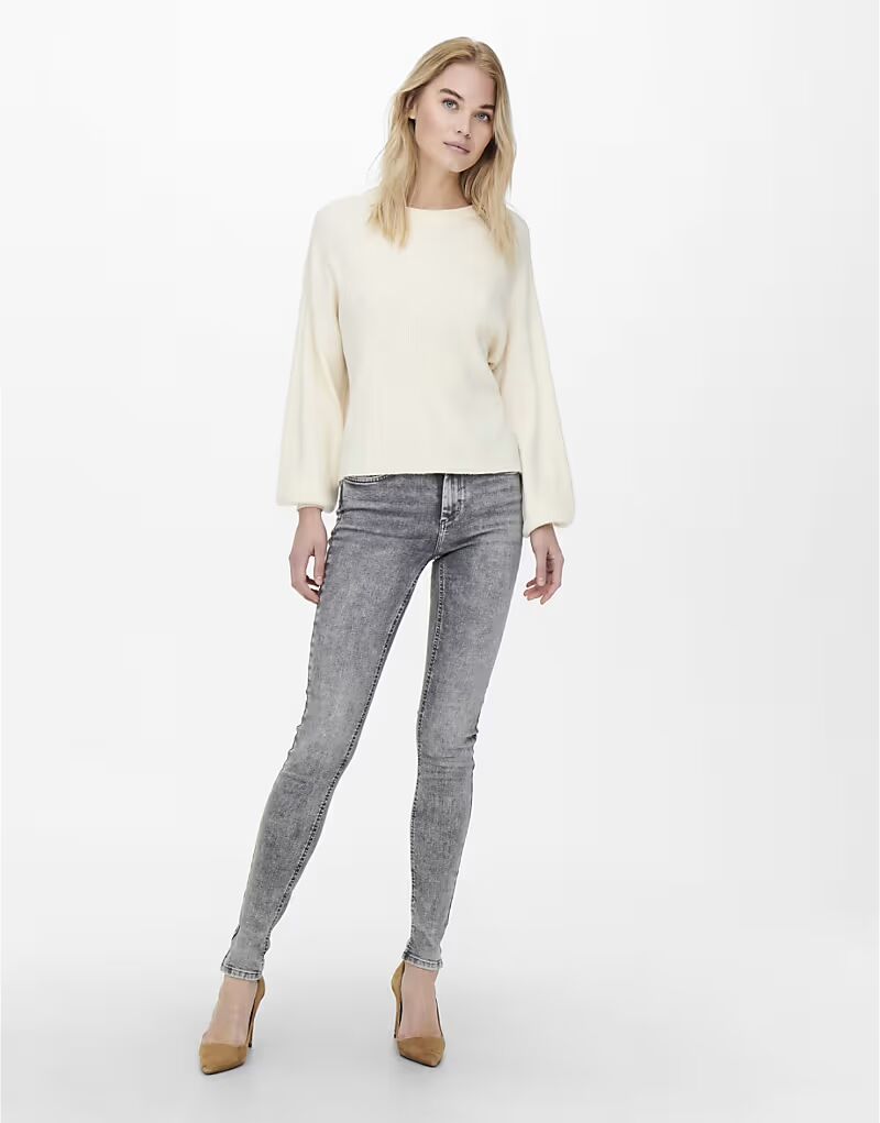 ONLY узкие джинсы из светло-серого денима
ONLY узкие джинсы из светло-серого денима