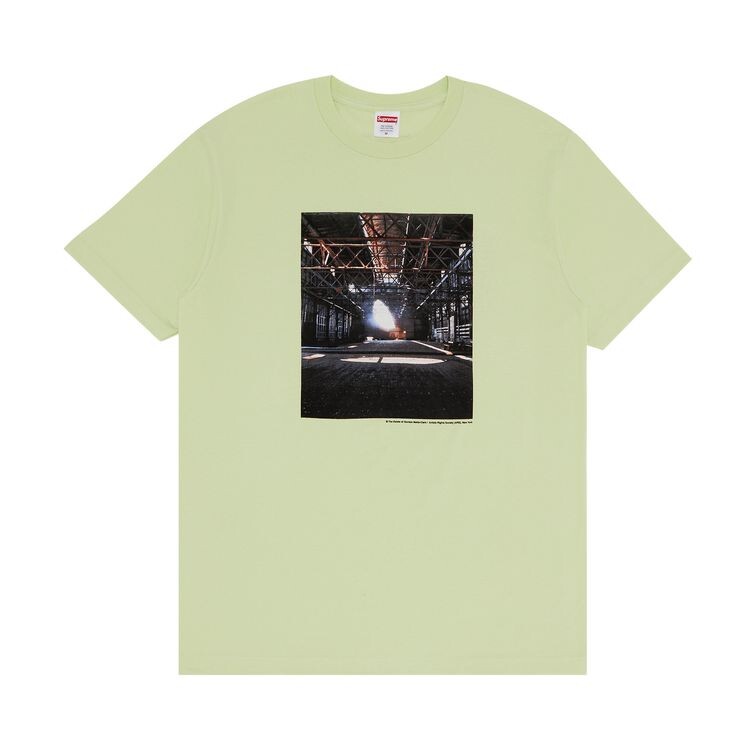 Футболка Supreme Day’s End Tee Pale Mint, зеленый
Футболка Supreme Day’s End Tee Pale Mint, зеленый