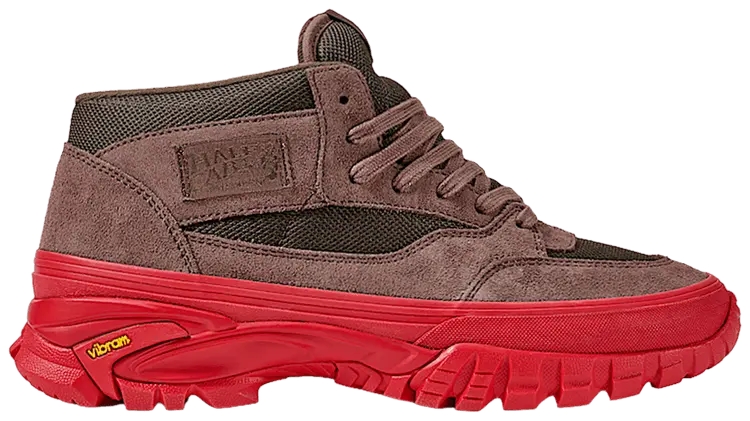 Кроссовки Vans Half Cab 33 Premium Vibram, коричневый
Кроссовки Vans Half Cab 33 Premium Vibram, коричневый