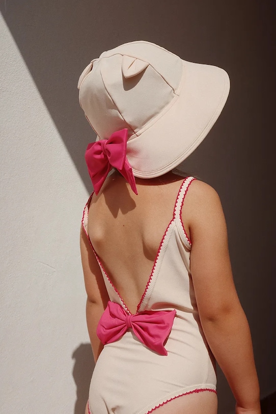 Детский купальник KITTY SWIMSUIT GRS Konges Sløjd, бежевый
Детский купальник KITTY SWIMSUIT GRS Konges Sløjd, бежевый