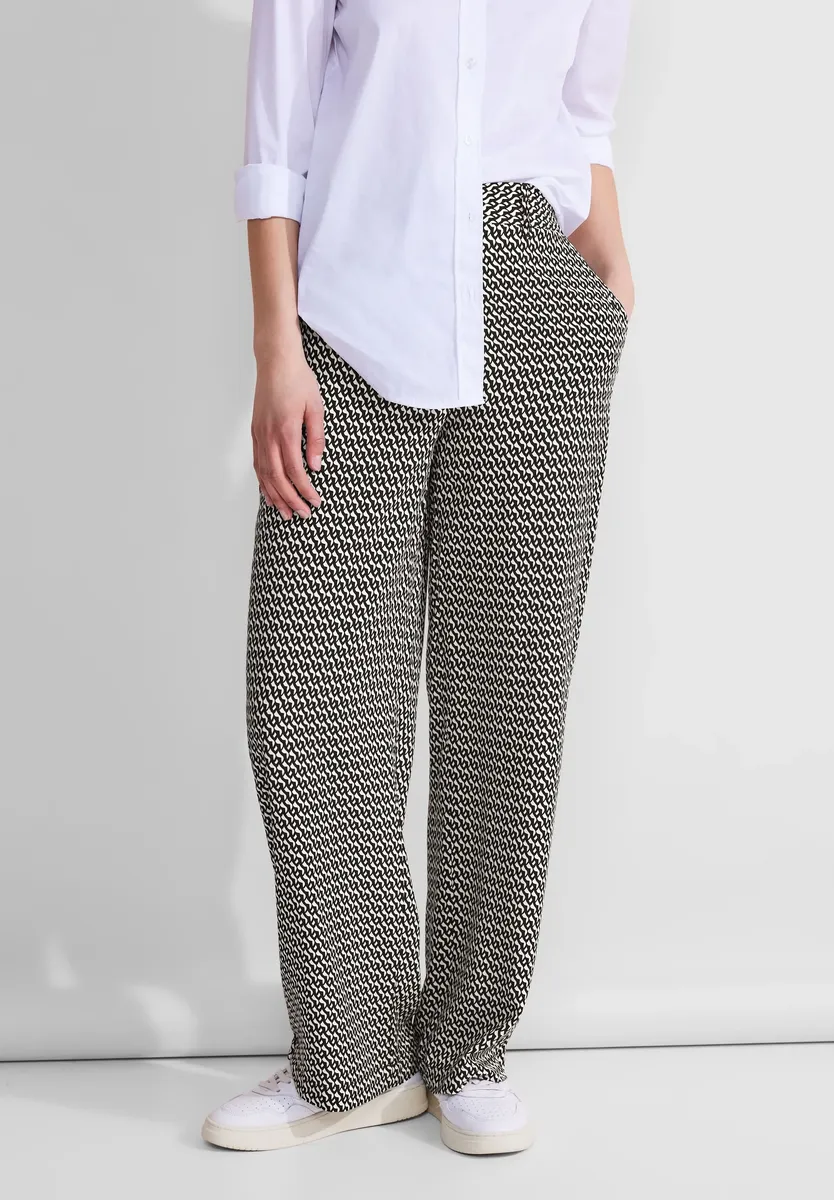 Брюки из ткани STREET ONE, завышенная талия, черный
Брюки из ткани STREET ONE, завышенная талия, черный