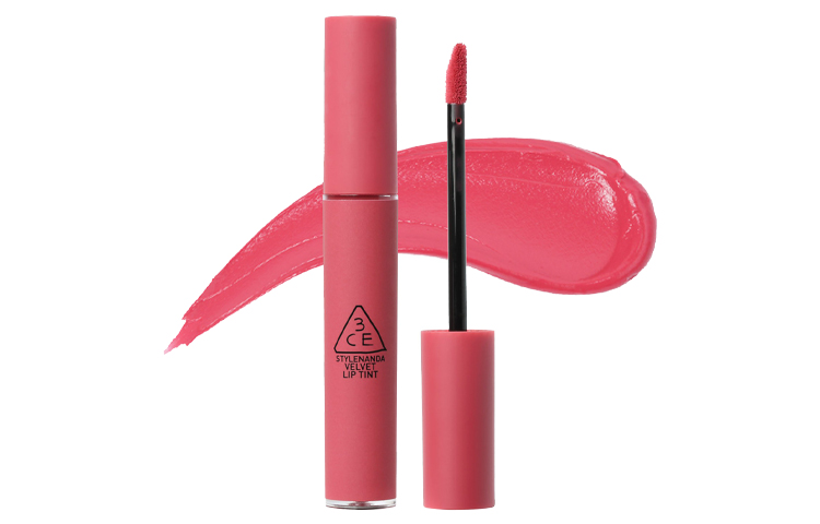 Жидкая помада матовое покрытие легко растушевывается 3CE
Жидкая помада матовое покрытие легко растушевывается 3CE