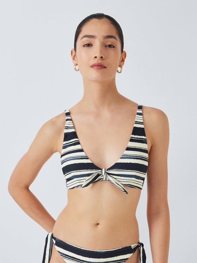 Топ бикини Antibes Knot John Lewis, Stripe
Топ бикини Antibes Knot John Lewis, Stripe