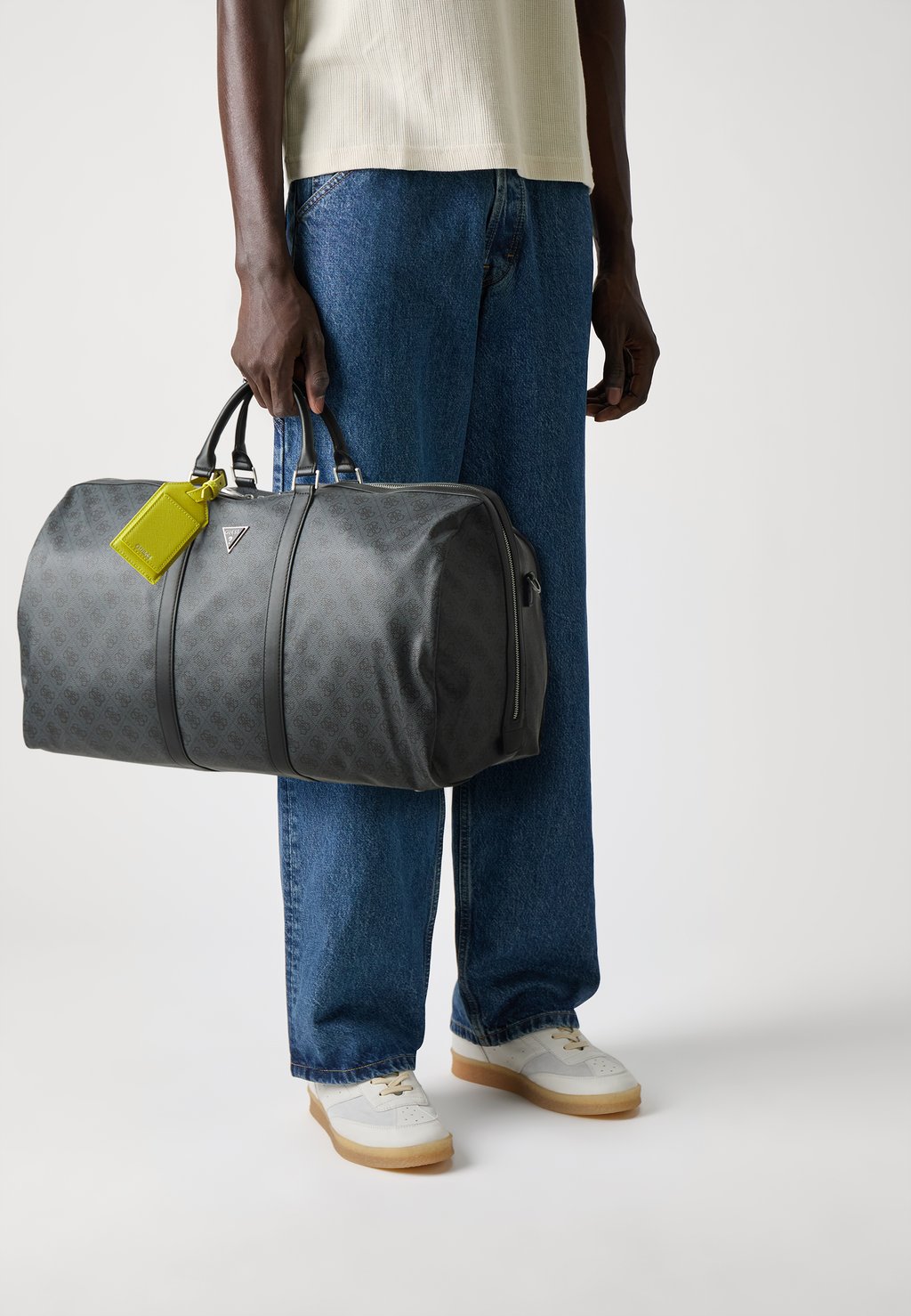 Сумка выходного дня MILANO Guess, черный
Сумка выходного дня MILANO Guess, черный