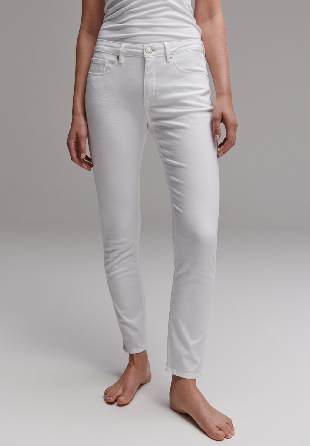 Джинсы скинни Opus, белый
Джинсы скинни Opus, белый