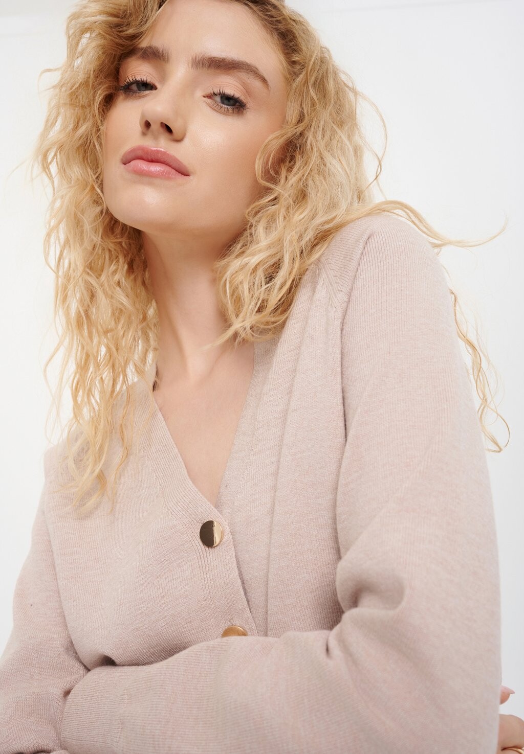 Кардиган Greenpoint, бежевый
Кардиган Greenpoint, бежевый