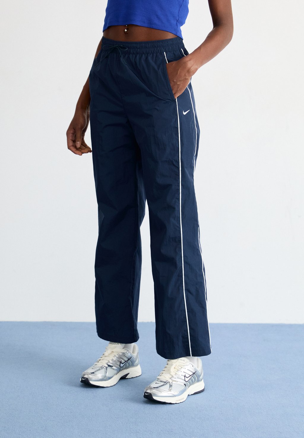 Спортивные брюки PANT Nike Sportswear, синий
Спортивные брюки PANT Nike Sportswear, синий