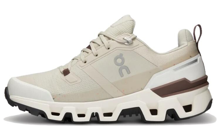 Беговые кроссовки Cloundwander водонепроницаемые песочные цвета слоновой кости женские On 
Беговые кроссовки Cloundwander водонепроницаемые песочные цвета слоновой кости женские On