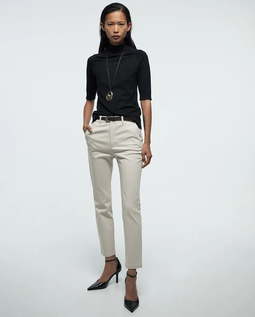 Чинос с ремнем Sfera, светло-серый
Чинос с ремнем Sfera, светло-серый