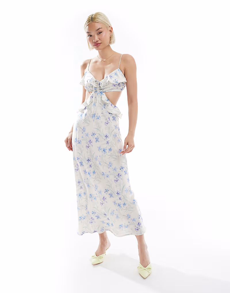 Платье макси «Любовный треугольник» с вырезом и оборкой в синих цветочных тонах
Платье макси «Любовный треугольник» с вырезом и оборкой в синих цветочных тонах