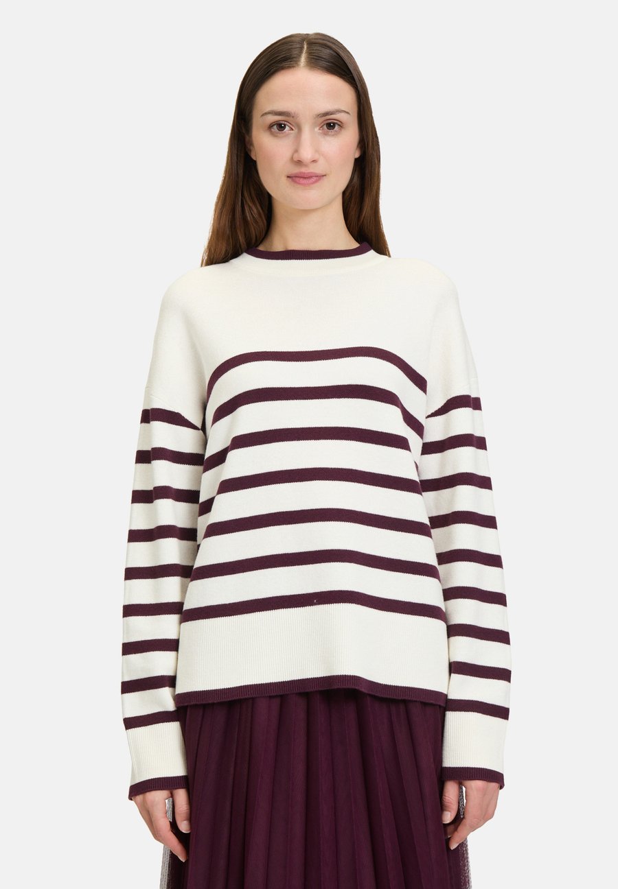 Джемпер Betty & Co Jumper, Cream Dark Red/White
Джемпер Betty & Co Jumper, Cream Dark Red/White