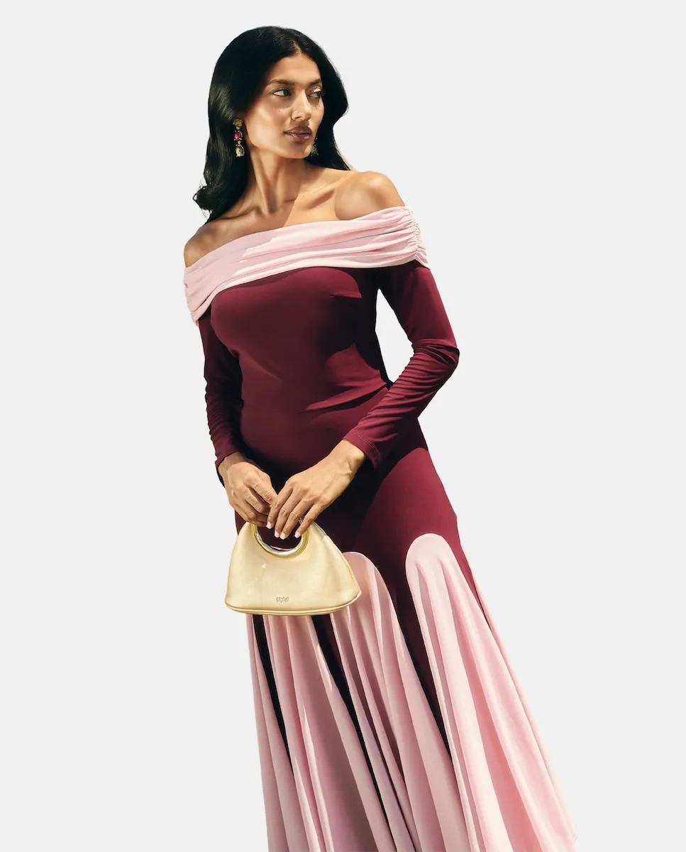 Женский двухцветный топ с вырезом «лодочка» MIPHAI
Женский двухцветный топ с вырезом «лодочка» MIPHAI