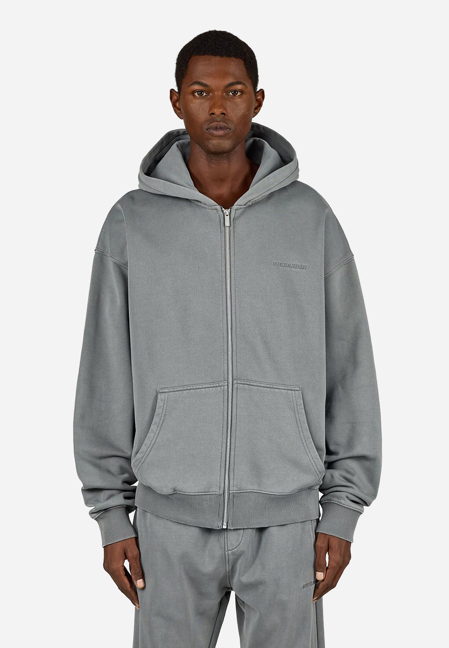 Худи Pegador LOGO, Vintage Grey/Grey/Dark Grey
Худи Pegador LOGO, Vintage Grey/Grey/Dark Grey