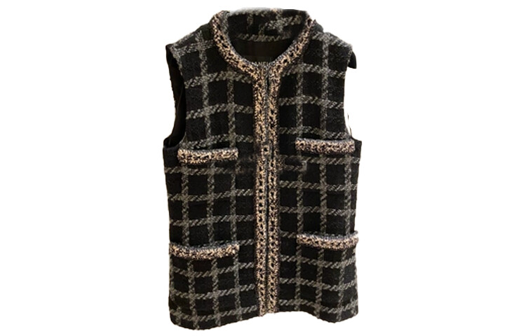 Жилет женский Chanel, черный / золотой
Жилет женский Chanel, черный / золотой