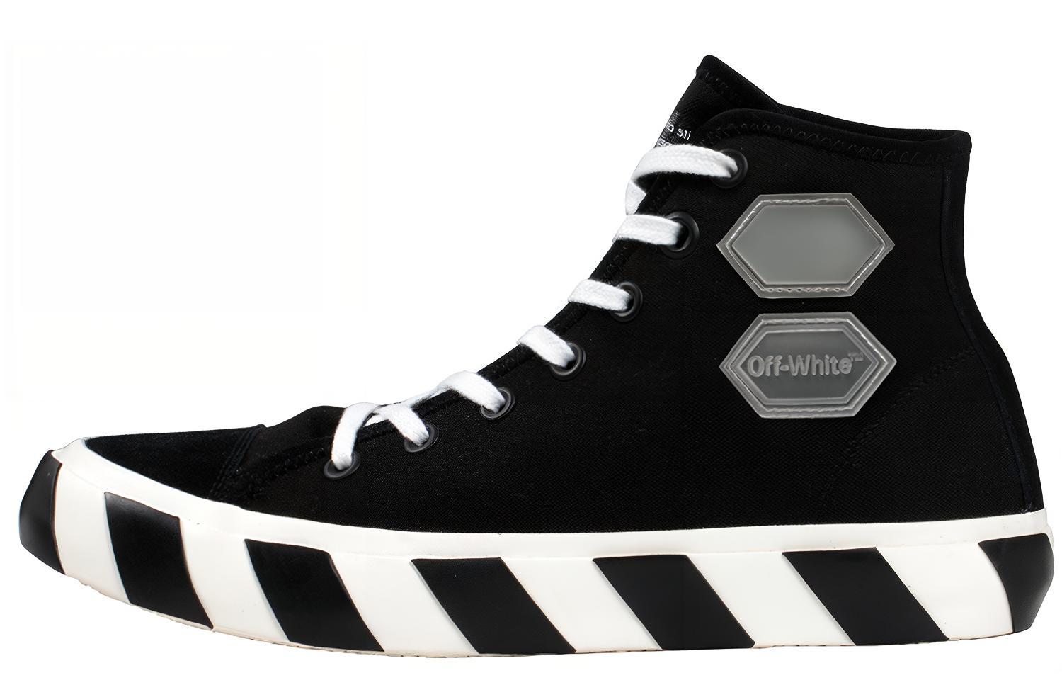 OFF-WHITE Кроссовки Vulcanized Hi Black Striped
OFF-WHITE Кроссовки Vulcanized Hi Black Striped