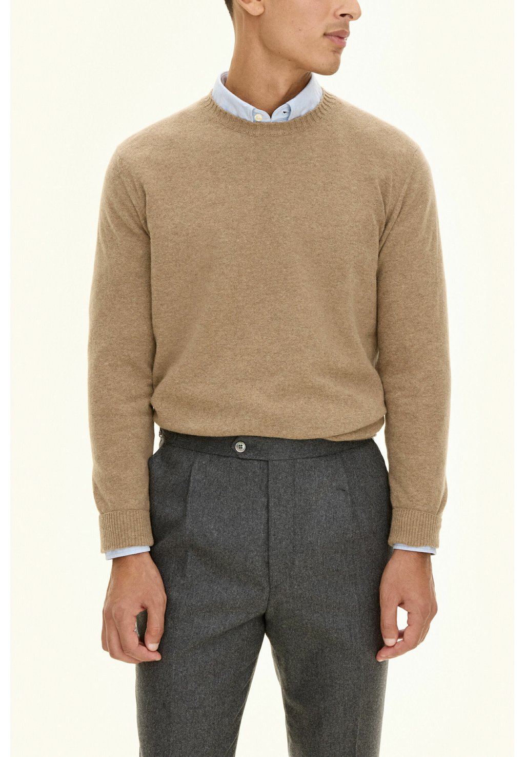 Свитер LUKE ROUNDNECK Oscar Jacobson, бежевый
Свитер LUKE ROUNDNECK Oscar Jacobson, бежевый