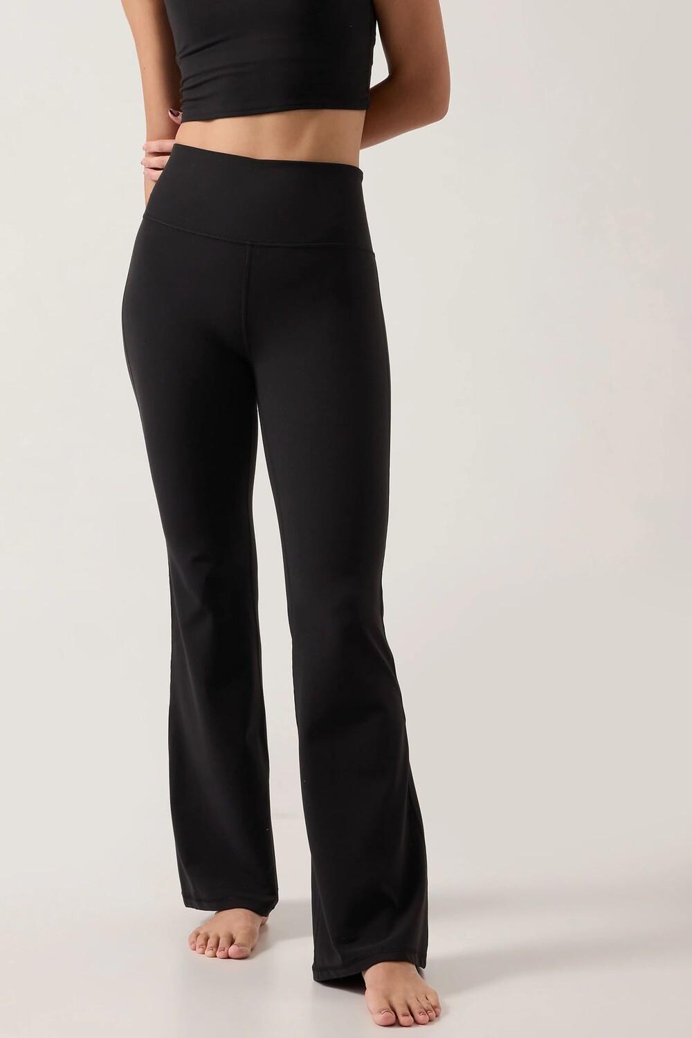 Леггинсы Elation с завышенной талией и расклешенными штанинами Athleta, черный
Леггинсы Elation с завышенной талией и расклешенными штанинами Athleta, черный