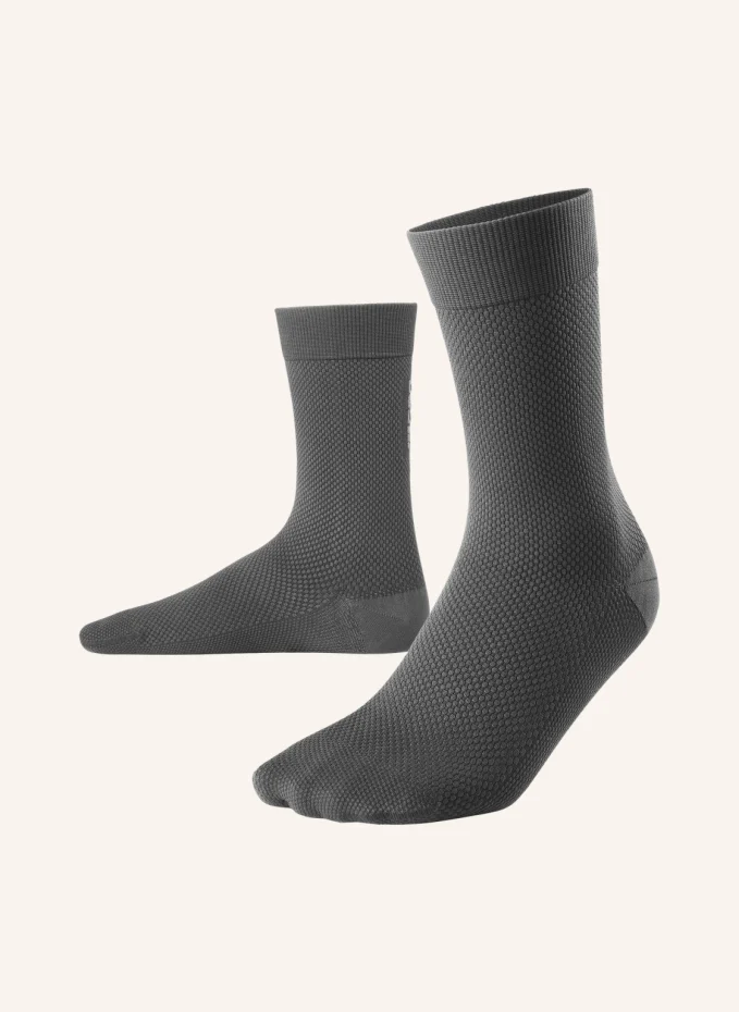 Гольфы business mid cut с компрессией Cep, серый
Гольфы business mid cut с компрессией Cep, серый