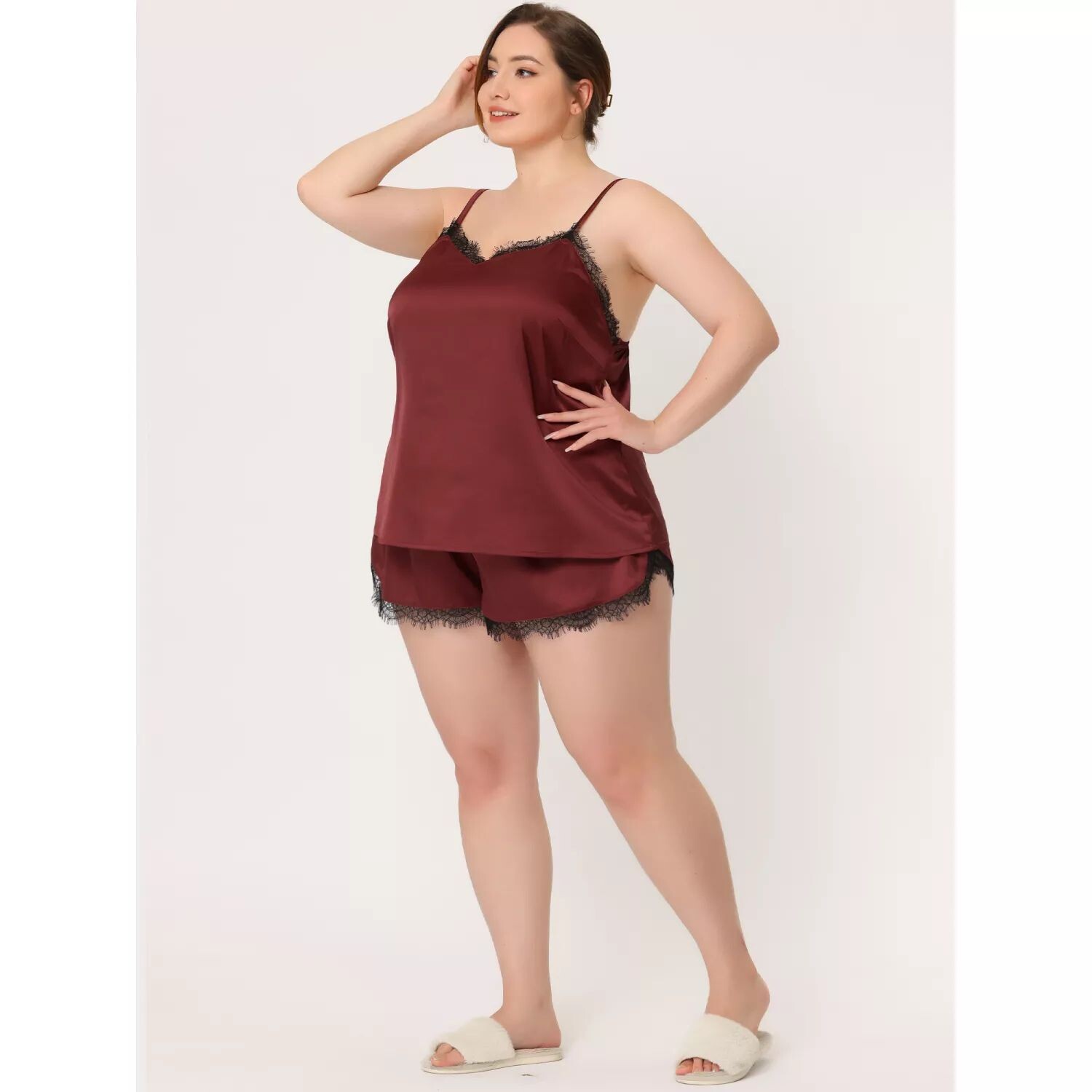 Женские шорты с кружевной вставкой на бретельках и эластичной резинкой на талии, пижамный комплект Agnes Orinda
Женские шорты с кружевной вставкой на бретельках и эластичной резинкой на талии, пижамный комплект Agnes Orinda