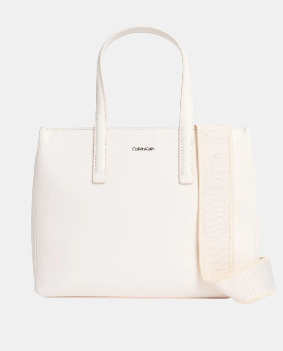 Сумка-тоут с длинной ручкой Calvin Klein, белый
Сумка-тоут с длинной ручкой Calvin Klein, белый
