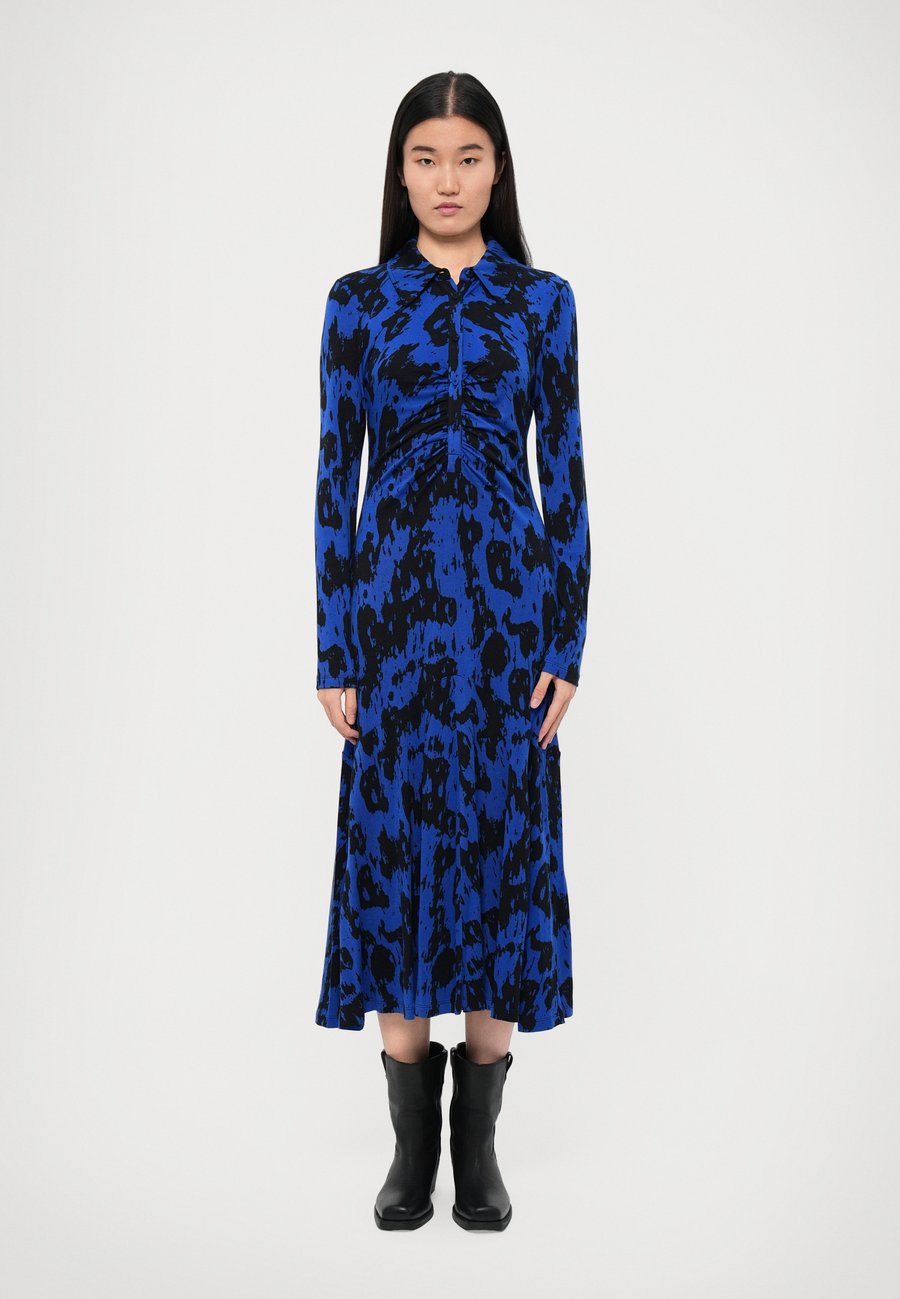 Платье Diane von Furstenberg BRUNA DRESS, Dark Blue
Платье Diane von Furstenberg BRUNA DRESS, Dark Blue