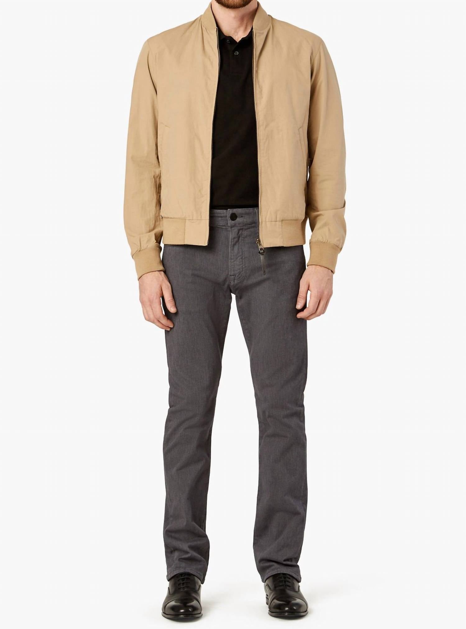 Прямые брюки Courage серого цвета с диагональю 34 Heritage
Прямые брюки Courage серого цвета с диагональю 34 Heritage