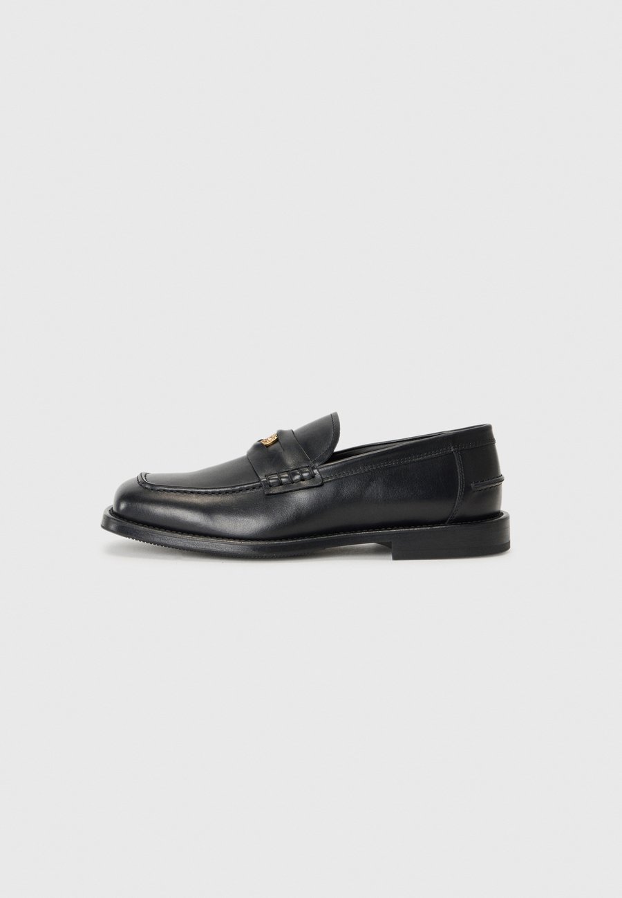 Лоферы MOSCHINO Slip-ons, Nero/Black
Лоферы MOSCHINO Slip-ons, Nero/Black