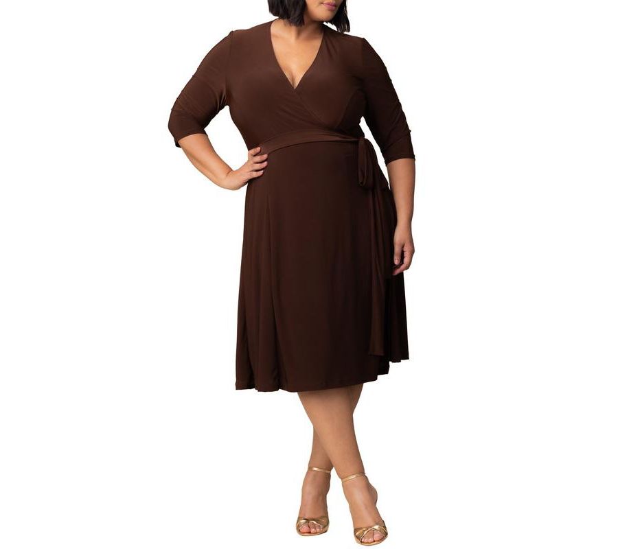 Женское платье-халат большого размера с рукавами 3/4 Kiyonna, Chocolate
Женское платье-халат большого размера с рукавами 3/4 Kiyonna, Chocolate
