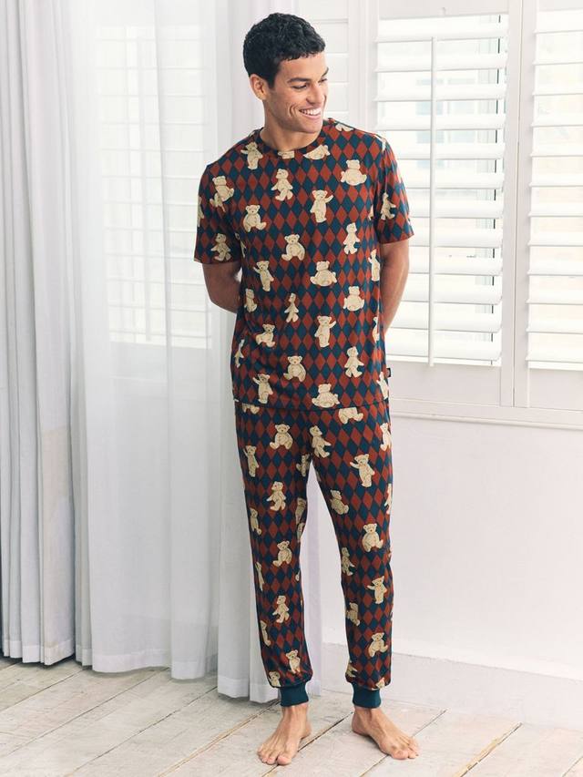 Пижамный комплект с принтом "аргайл" и мишками Chelsea Peers
Пижамный комплект с принтом "аргайл" и мишками Chelsea Peers