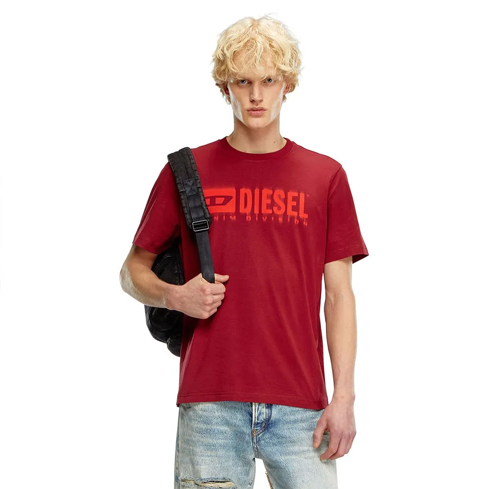 Футболка Diesel T Adjust Q7, красный
Футболка Diesel T Adjust Q7, красный