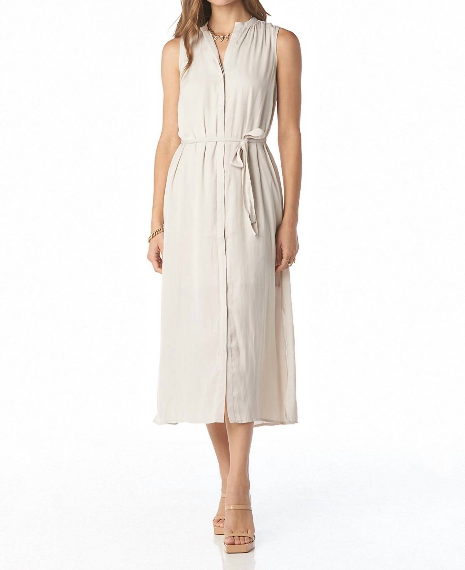 Платье Adya Silk в нежнейшем бледном оттенке Tart Collections, Perfectly Pale
Платье Adya Silk в нежнейшем бледном оттенке Tart Collections, Perfectly Pale