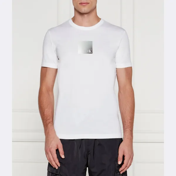 Футболка стандартного кроя Calvin Klein, белый
Футболка стандартного кроя Calvin Klein, белый