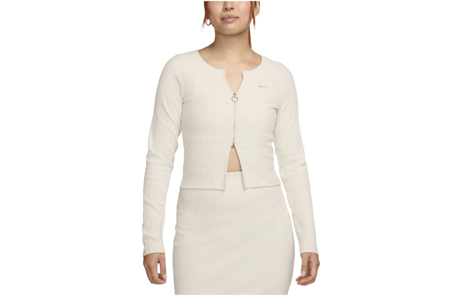 Трикотаж женский светло-коричневый Nike
Трикотаж женский светло-коричневый Nike