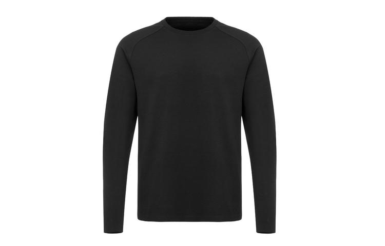 Футболка мужская DESCENTE, черная
Футболка мужская DESCENTE, черная