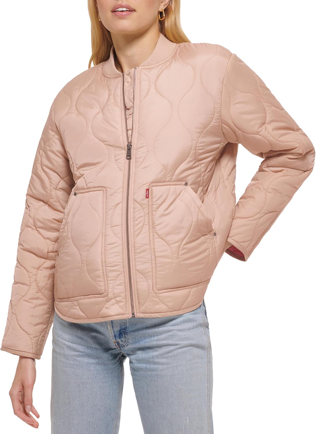 Женская стеганая куртка Levi's Onion Quilted Liner Jacket, Frappe
Женская стеганая куртка Levi's Onion Quilted Liner Jacket, Frappe