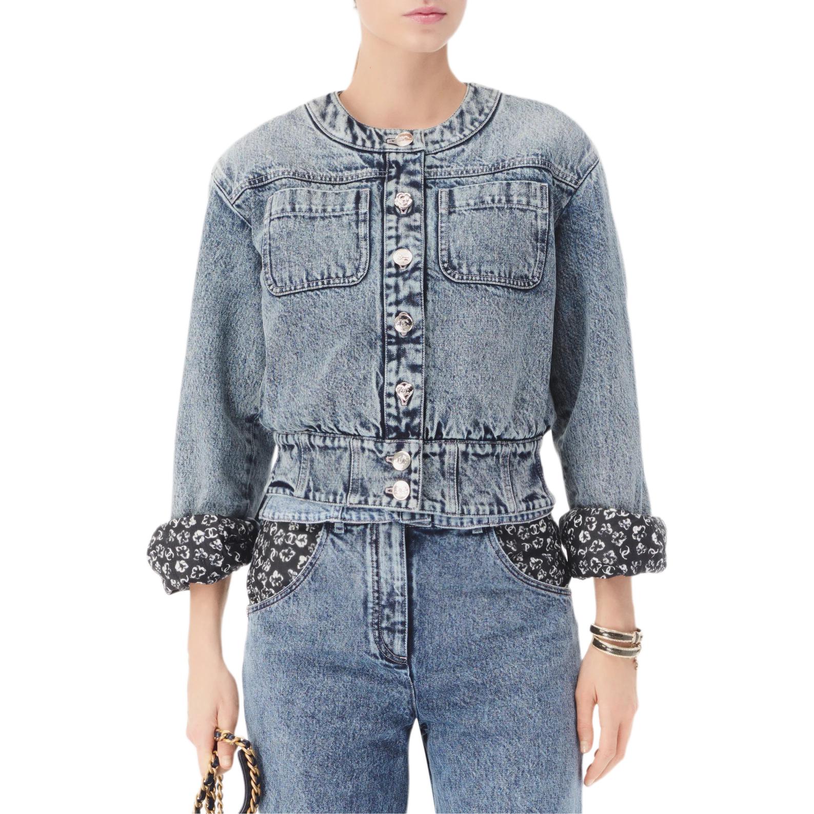 CHANEL Джинсовая куртка Women's Blue Crew Neck Moderate Others
CHANEL Джинсовая куртка Women's Blue Crew Neck Moderate Others