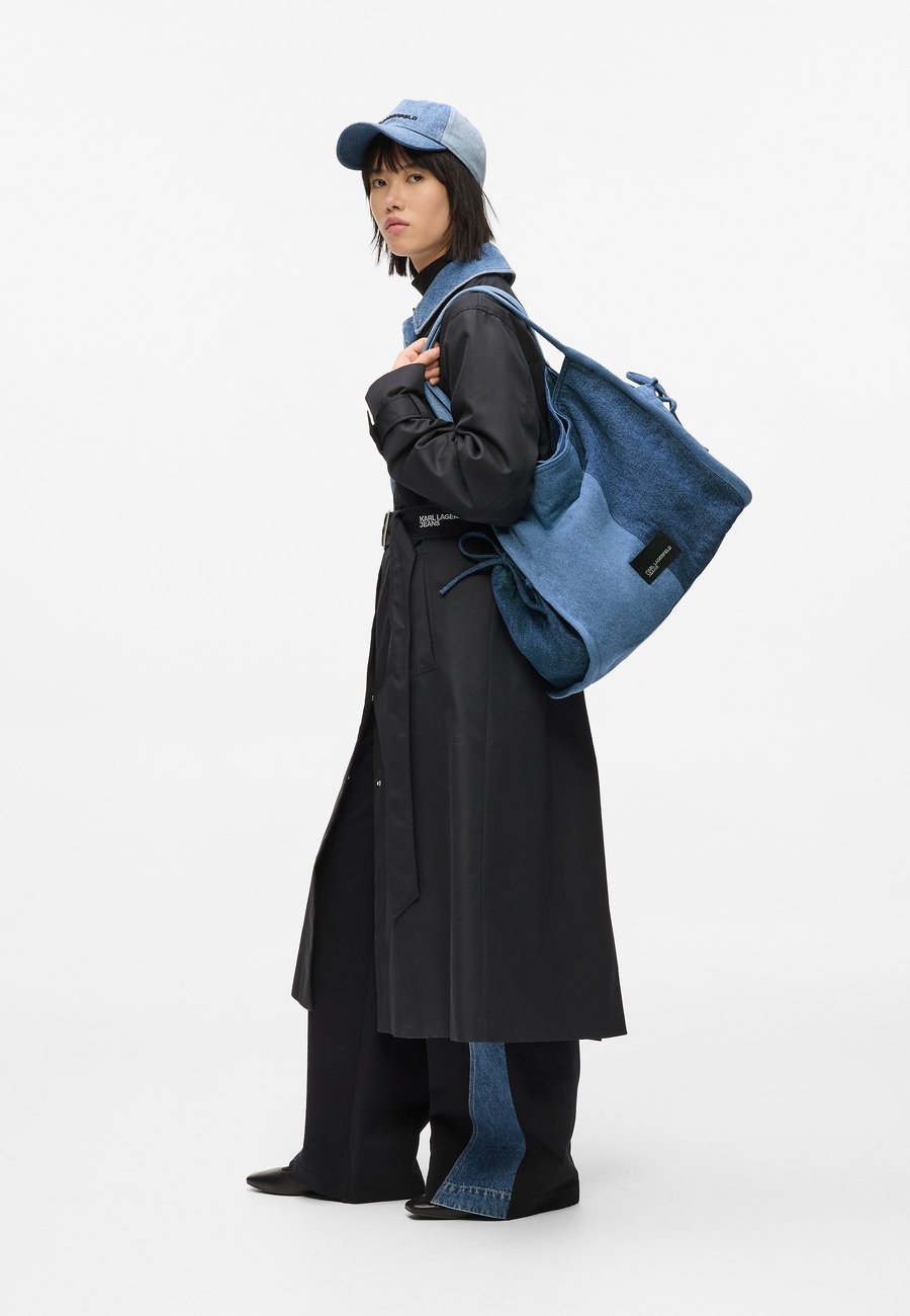 Сумка-шоппер Karl Lagerfeld Jeans UNISEX, Blue/Blue Denim
Сумка-шоппер Karl Lagerfeld Jeans UNISEX, Blue/Blue Denim