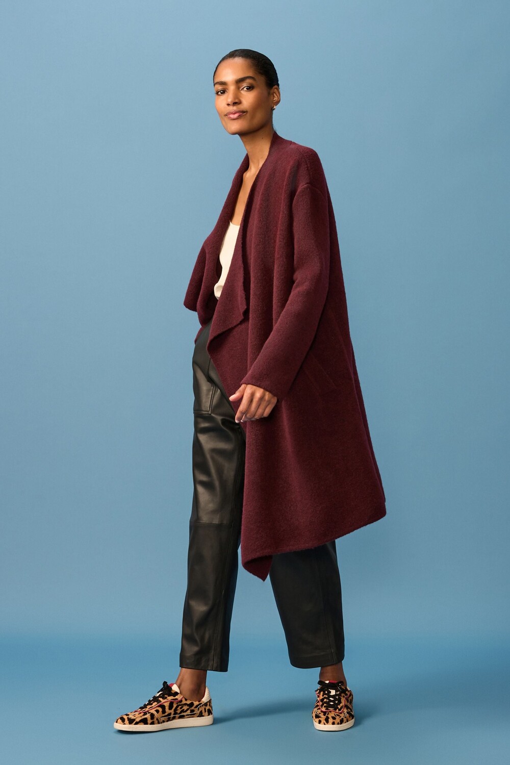 Мягкий на ощупь водопадный длинный вязаный кардиган пальто Next, красный
Мягкий на ощупь водопадный длинный вязаный кардиган пальто Next, красный