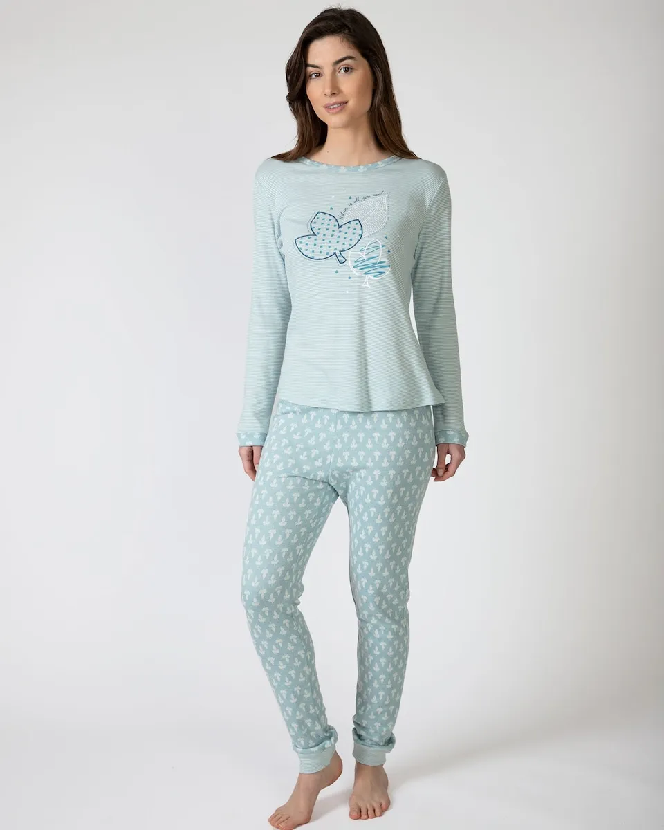 Женская длинная пижама из трикотажа в полоску с принтом Massana, светло-голубой
Женская длинная пижама из трикотажа в полоску с принтом Massana, светло-голубой