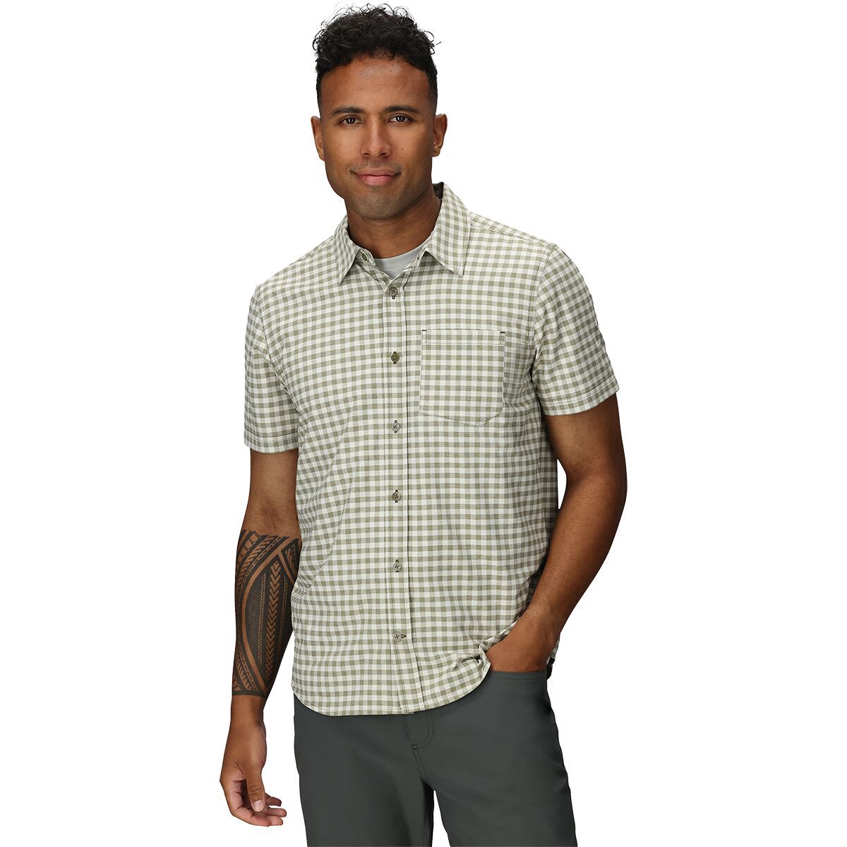 Черная короткорукавная рубашка Outdoor Research, зеленый
Черная короткорукавная рубашка Outdoor Research, зеленый