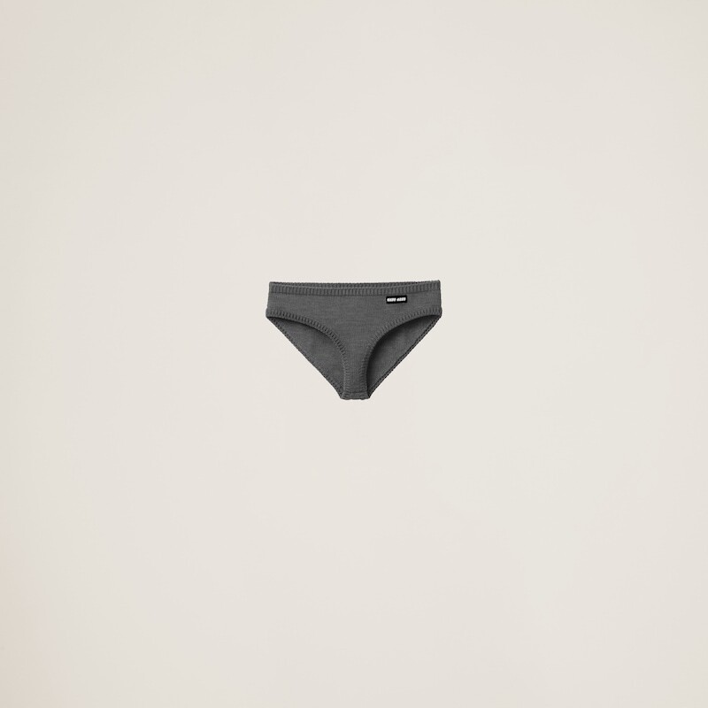 Кашемировые трусы Miu Miu, серый
Кашемировые трусы Miu Miu, серый