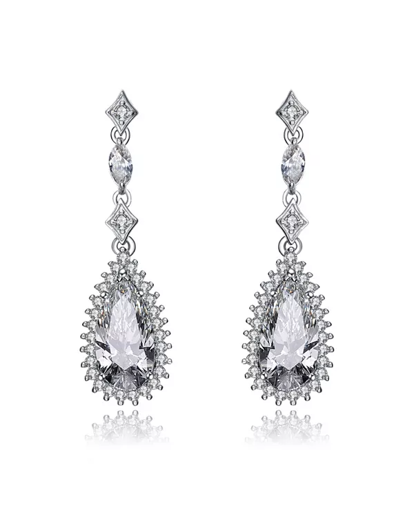 Серьги из стерлингового серебра с покрытием из белого золота, грушевидной формы с кубическим цирконием и ореолом Genevive, white
Серьги из стерлингового серебра с покрытием из белого золота, грушевидной формы с кубическим цирконием и ореолом Genevive, white