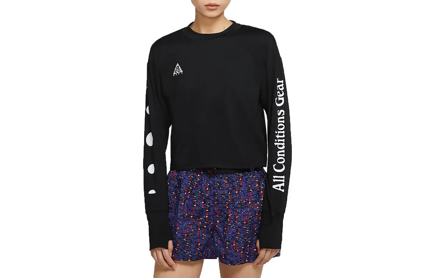 Женский укороченный топ Nike, цвет Black
Женский укороченный топ Nike, цвет Black