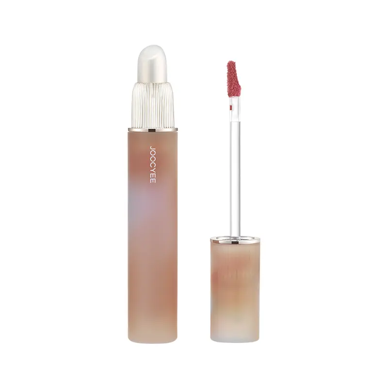 JIAOSE Mist Dual Head блеск для губ матовый эффект 3,3 г Joocyee
JIAOSE Mist Dual Head блеск для губ матовый эффект 3,3 г Joocyee