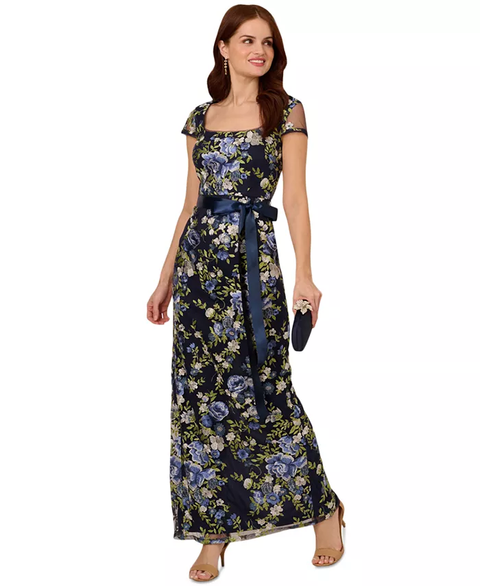 Женское платье-футляр с каскадным цветочным принтом Adrianna Papell, синий
Женское платье-футляр с каскадным цветочным принтом Adrianna Papell, синий