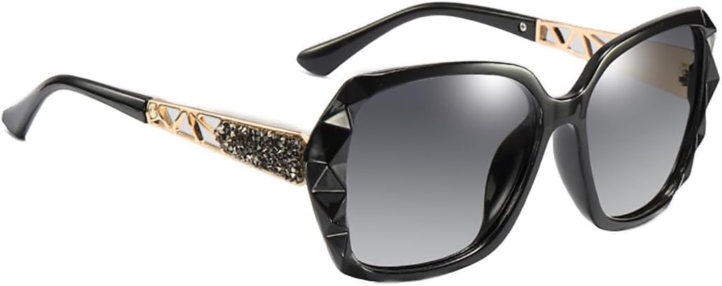Женские солнцезащитные очки увеличенного размера с градиентным переходом цвета, металлическая оправа с кристаллами, защита от УФ-излучения UV400, доступны в черном, розовом и синем цветах Generic, Black
Женские солнцезащитные очки увеличенного размера с градиентным переходом цвета, металлическая оправа с кристаллами, защита от УФ-излучения UV400, доступны в черном, розовом и синем цветах Generic, Black