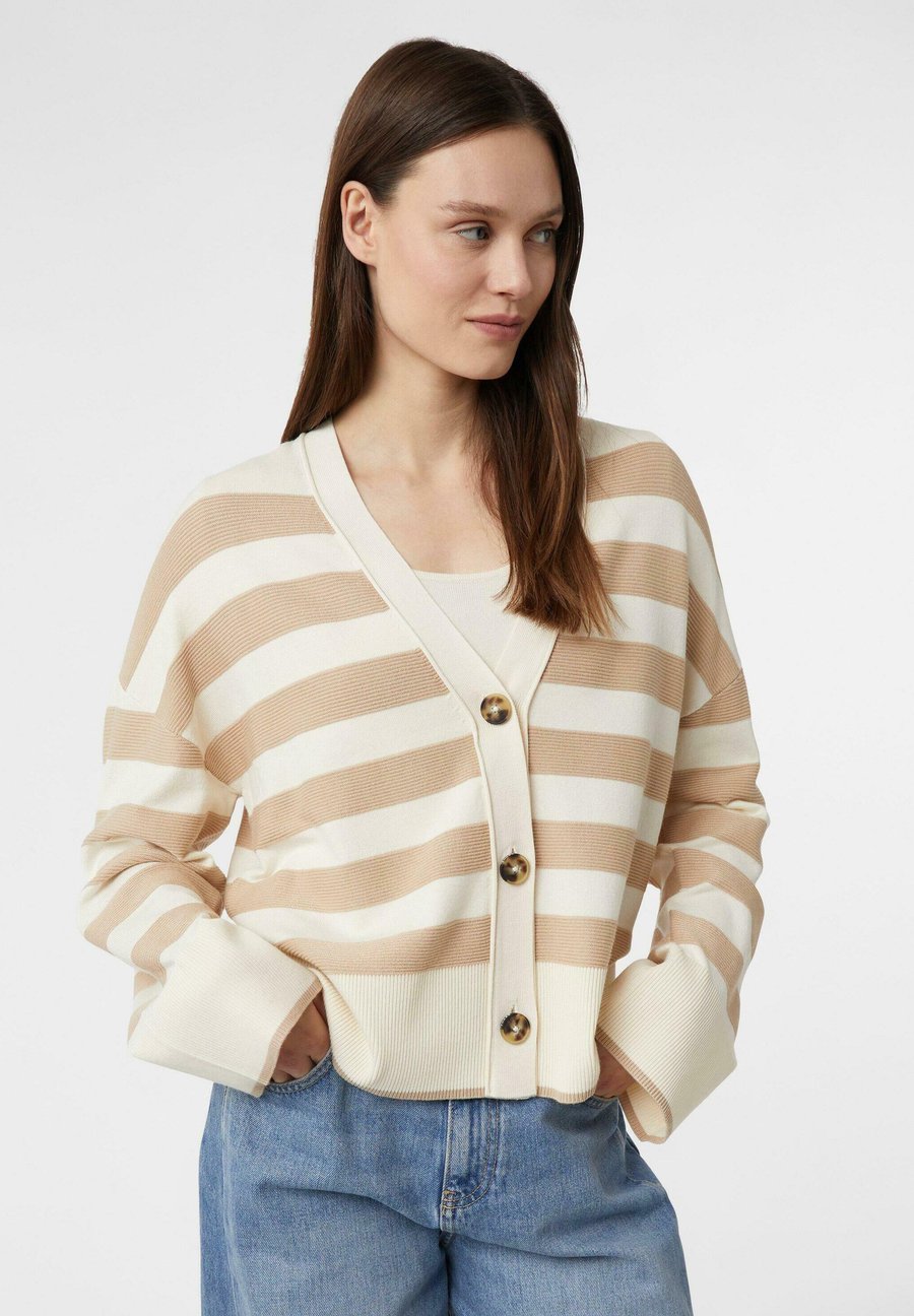 Кардиган comma Cardigan, Creme/Off-White
Кардиган comma Cardigan, Creme/Off-White