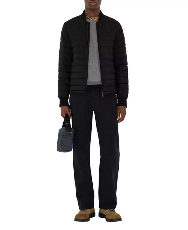 Нейлоновая пуховая куртка Burberry, черный
Нейлоновая пуховая куртка Burberry, черный