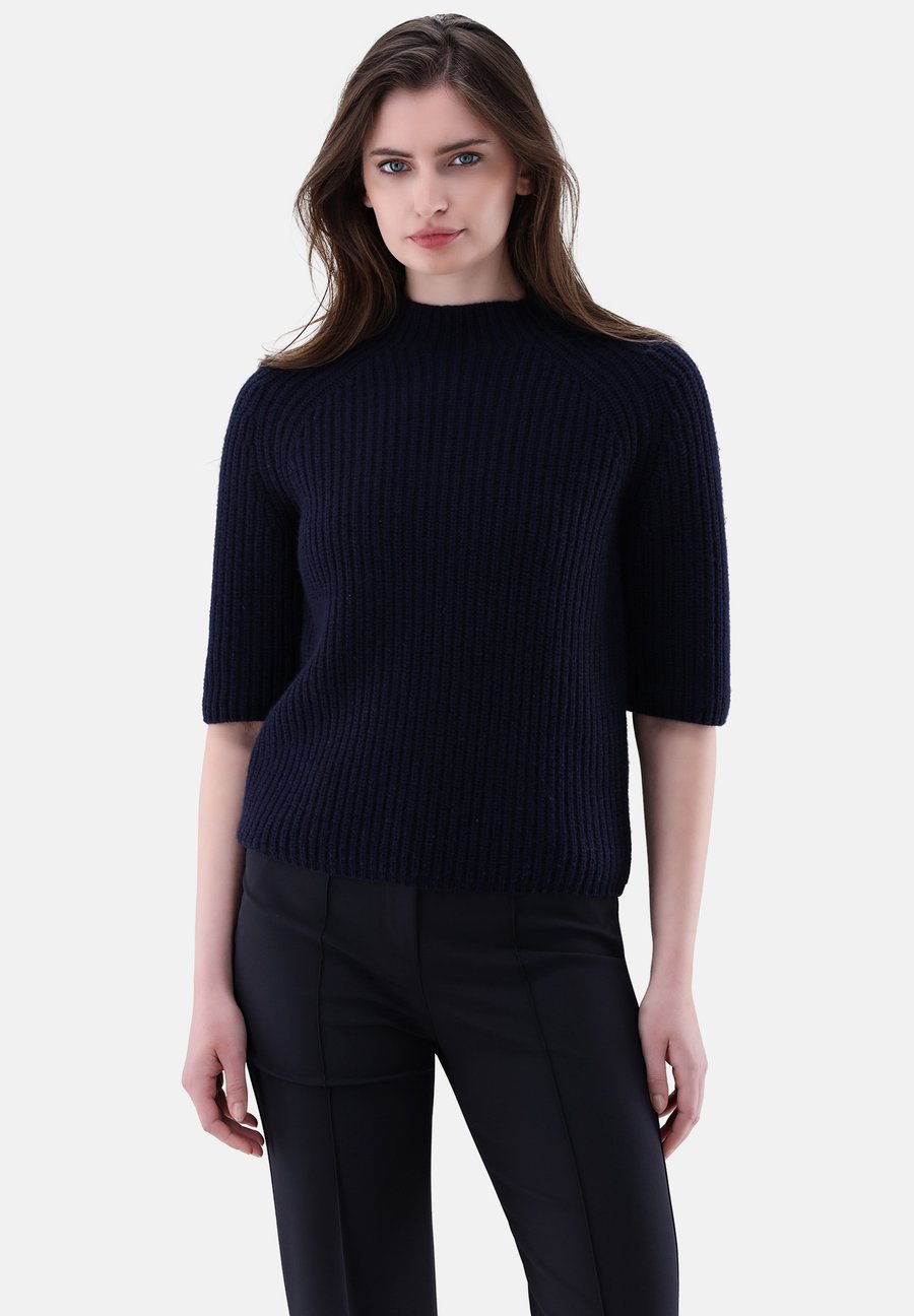 Футболка van Laack Basic T-shirt, Blue, Синий, Футболка van Laack Basic T-shirt, Blue
Футболка van Laack Basic T-shirt, Blue, Синий, Футболка van Laack Basic T-shirt, Blue